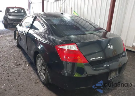 2010 Honda Accord 2.4 Ex-L z USA, uszkodzony, nr VIN 1HGCS1B83AA001446
